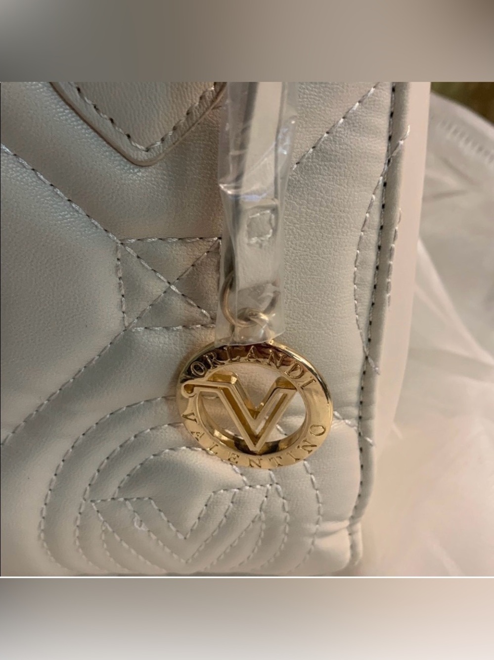 Valentino Orlandi Cream
Quilted Bag - Picture 4 of 12